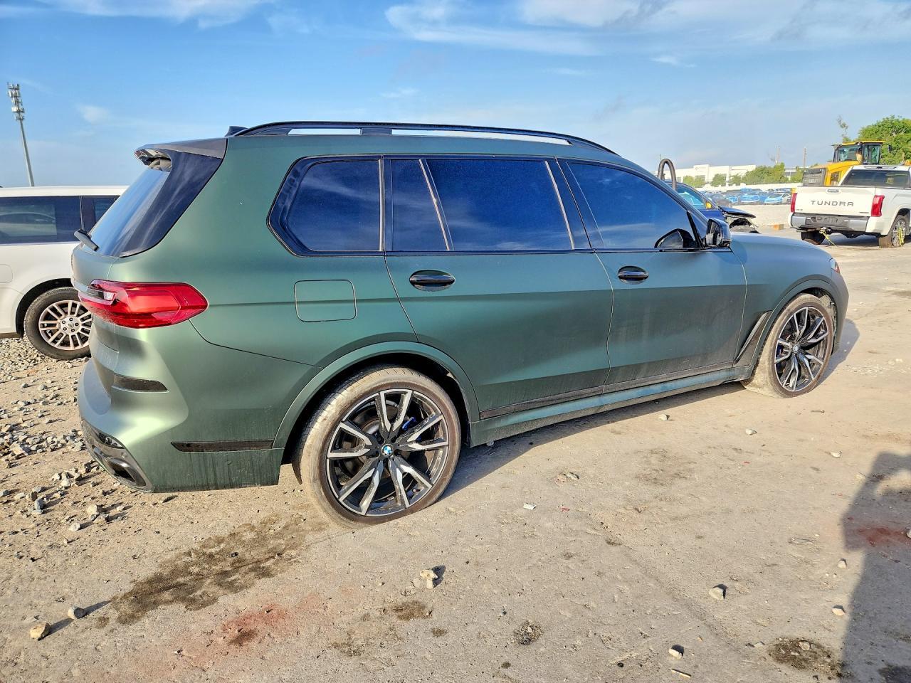 2019 BMW X7 xDrive50I - zdjęcie 3
