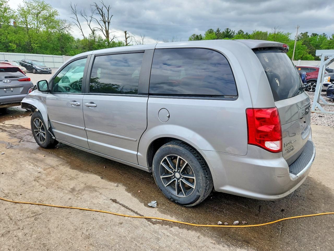 2017 Dodge Grand Caravan Gt - zdjęcie 2