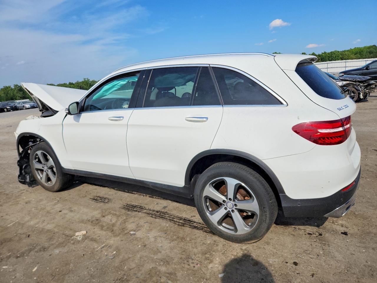 2017 Mercedes-Benz Glc 300 4Matic - zdjęcie 2