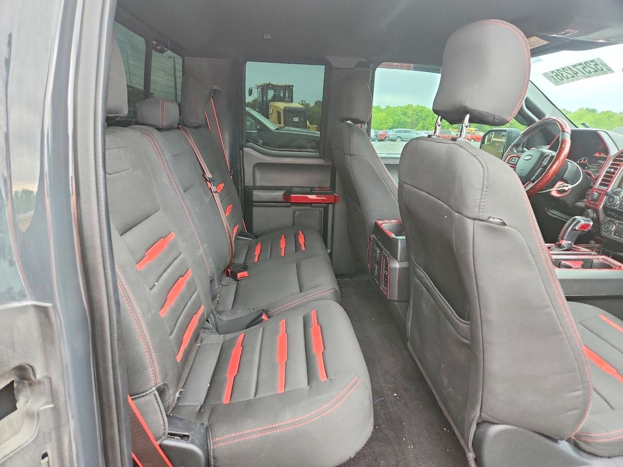 2016 Ford F150 Super Cab - zdjęcie 10