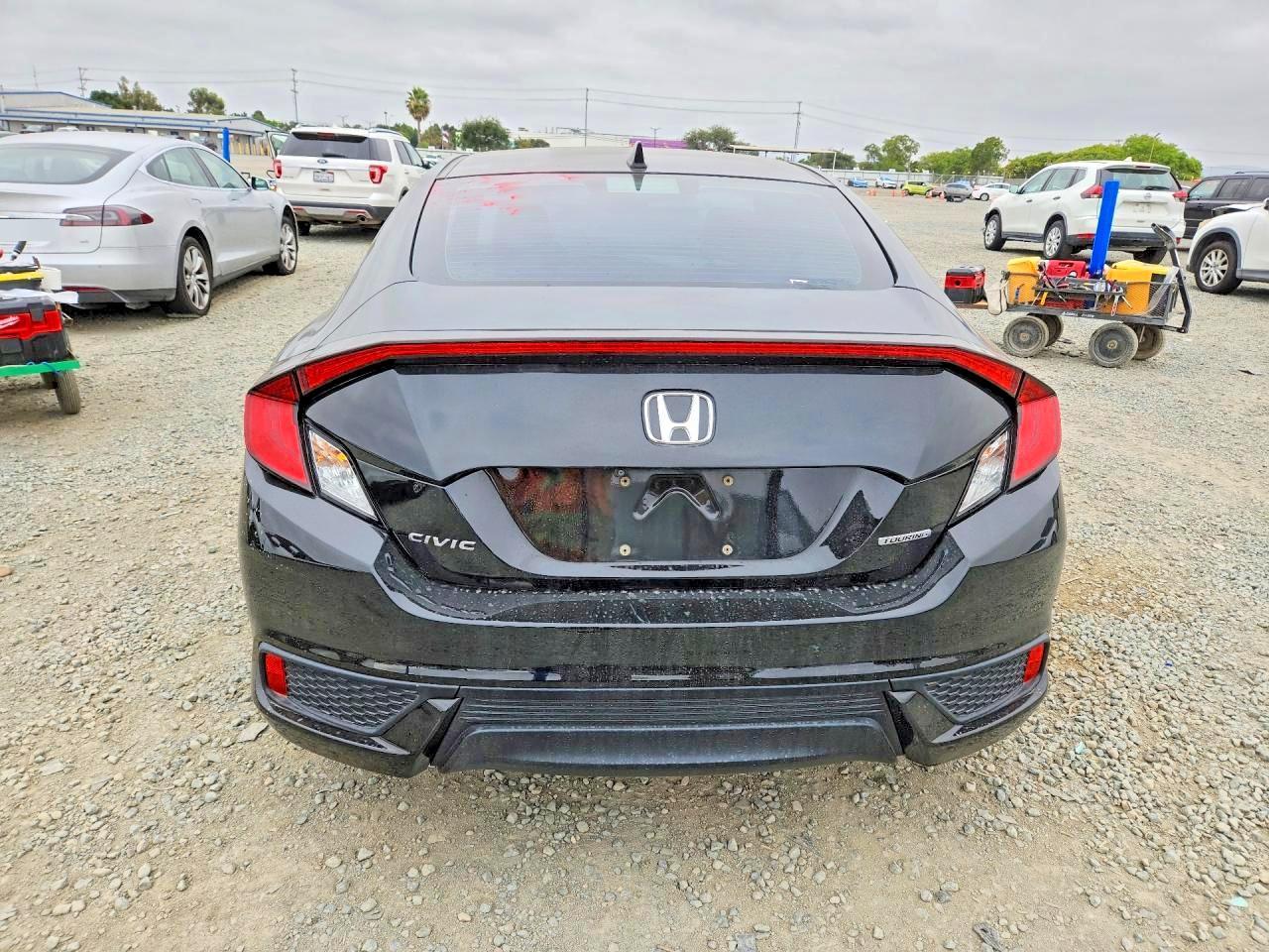 2017 Honda Civic Touring - zdjęcie 6