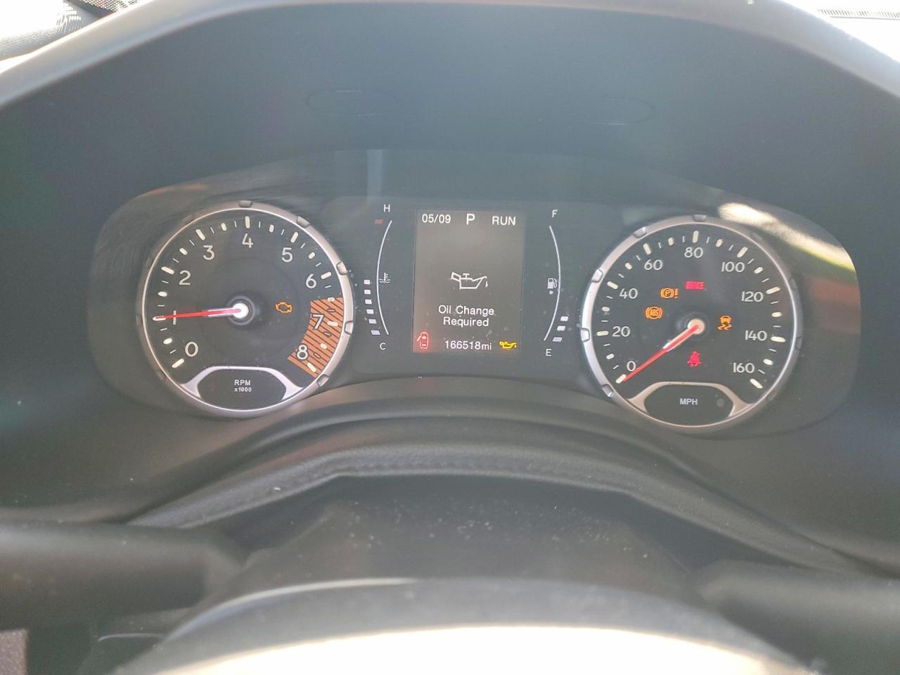 2020 Jeep Renegade Latitude - zdjęcie 9