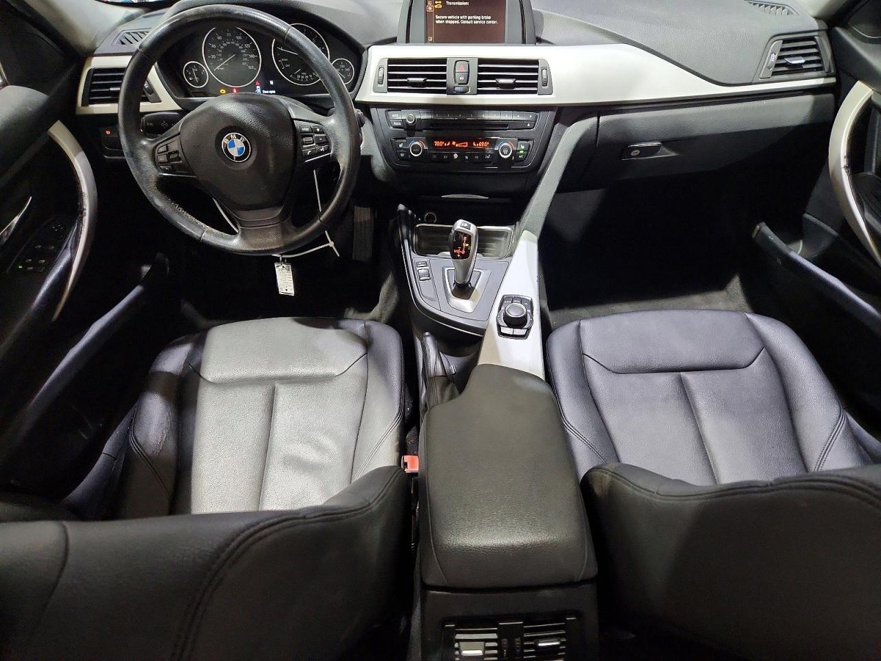 2014 BMW 320 I xDrive - zdjęcie 8