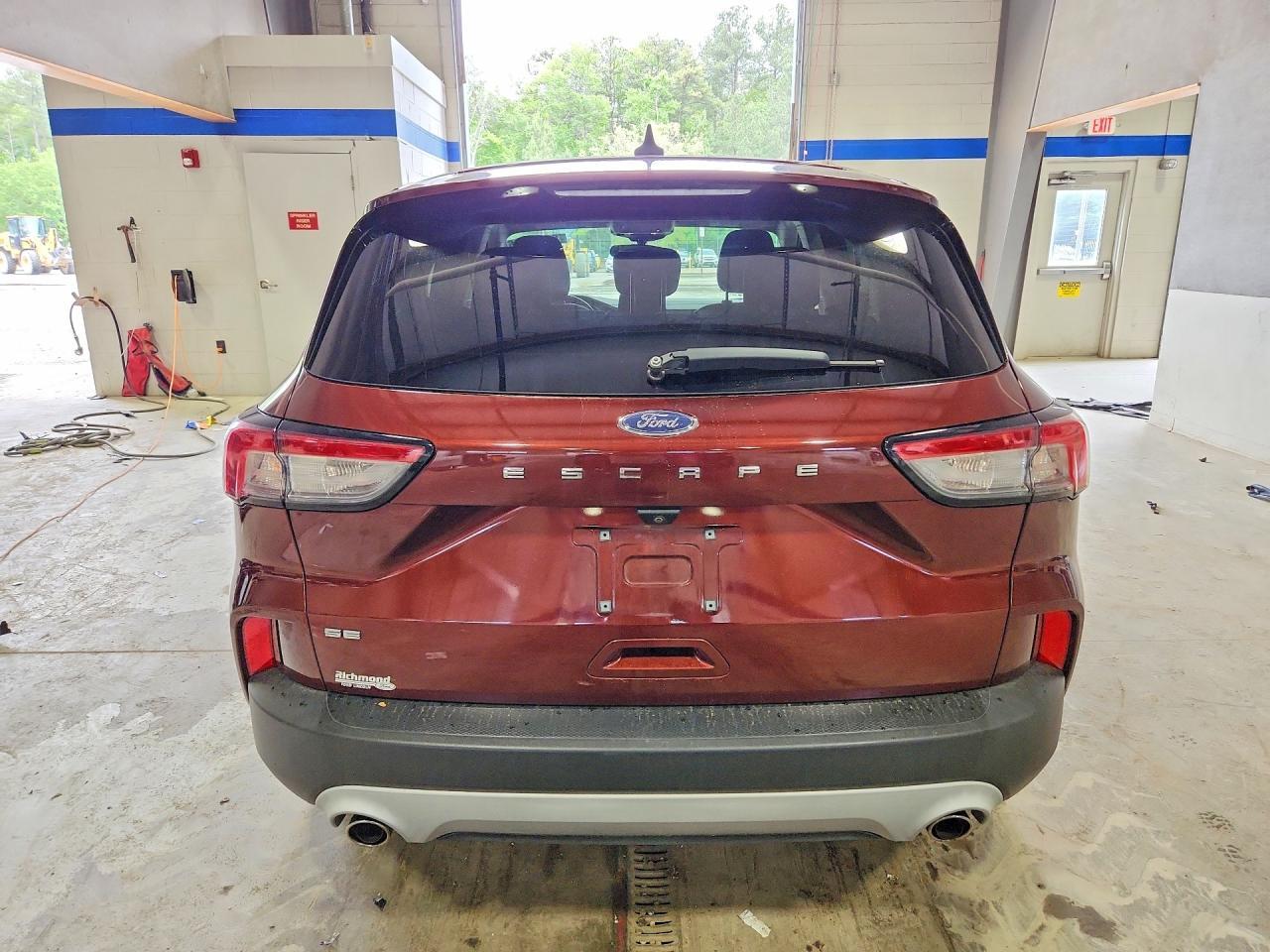 2021 Ford Escape Se - zdjęcie 6