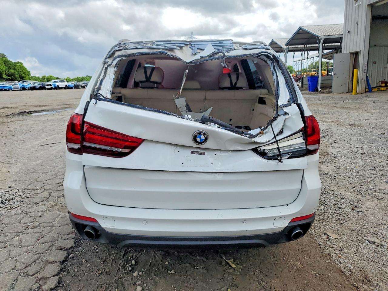 2015 BMW X5 xDrive35I - zdjęcie 6