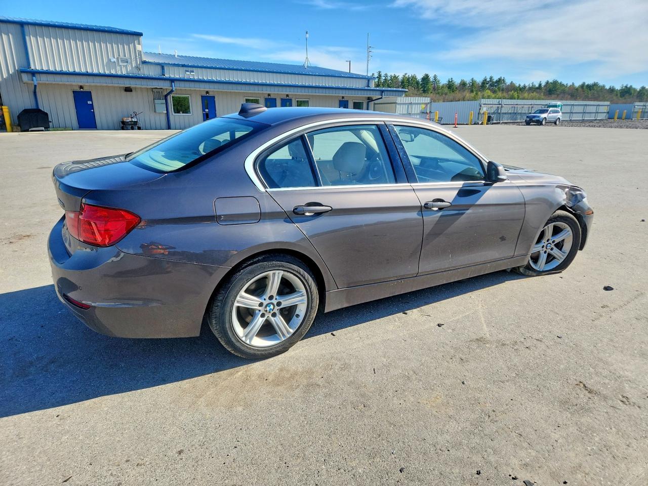 2015 BMW 328 Xi Sulev - zdjęcie 3