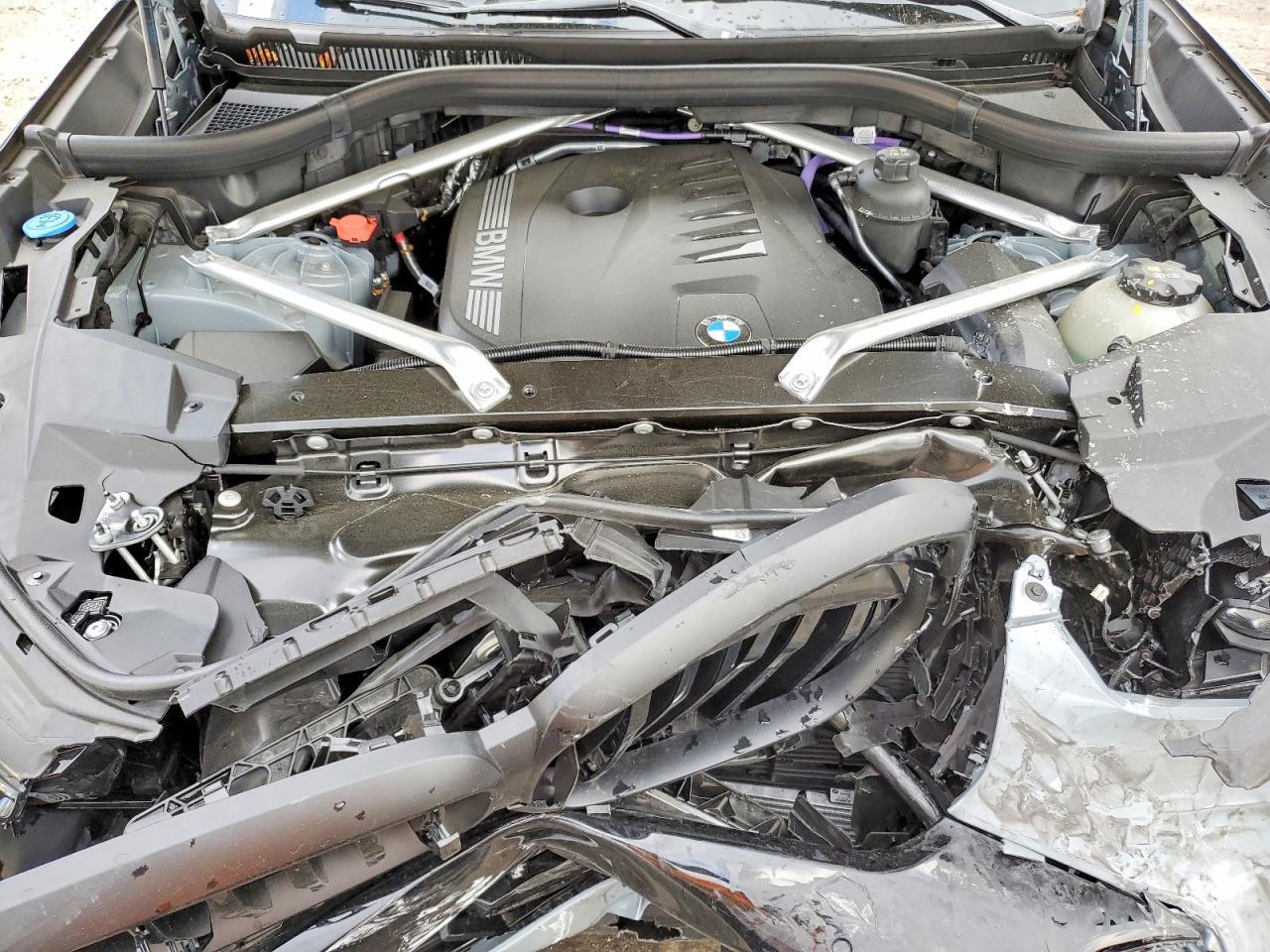 2025 BMW X5 xDrive40I - zdjęcie 12