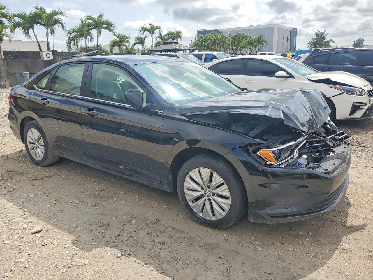 2019 Volkswagen Jetta S - zdjęcie 4