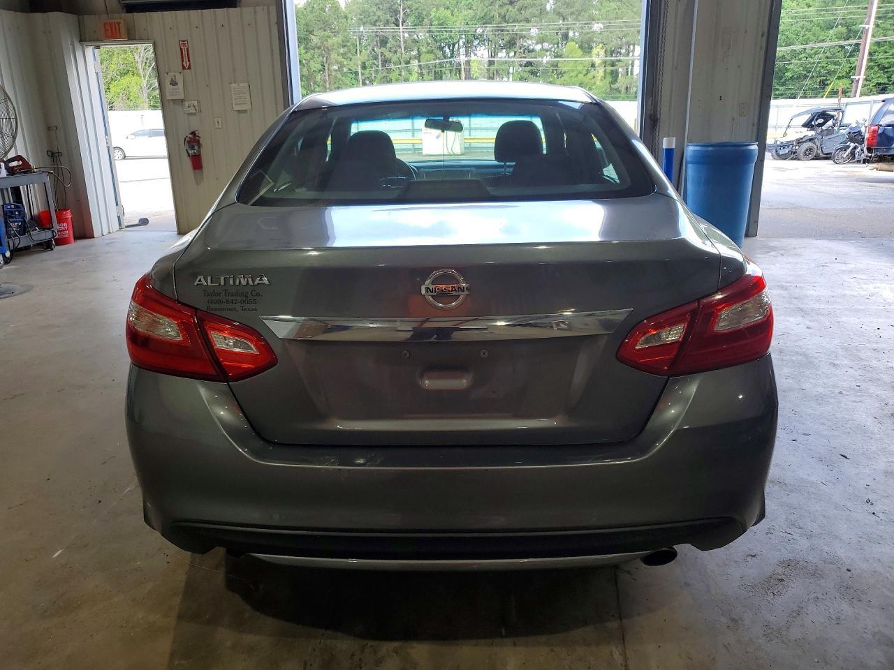 2017 Nissan Altima 2.5 S - zdjęcie 11