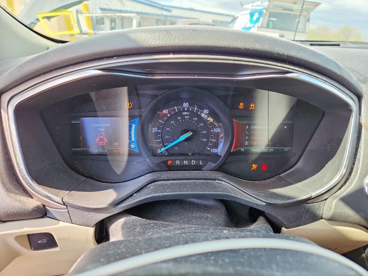 2019 Ford Fusion Se - zdjęcie 9