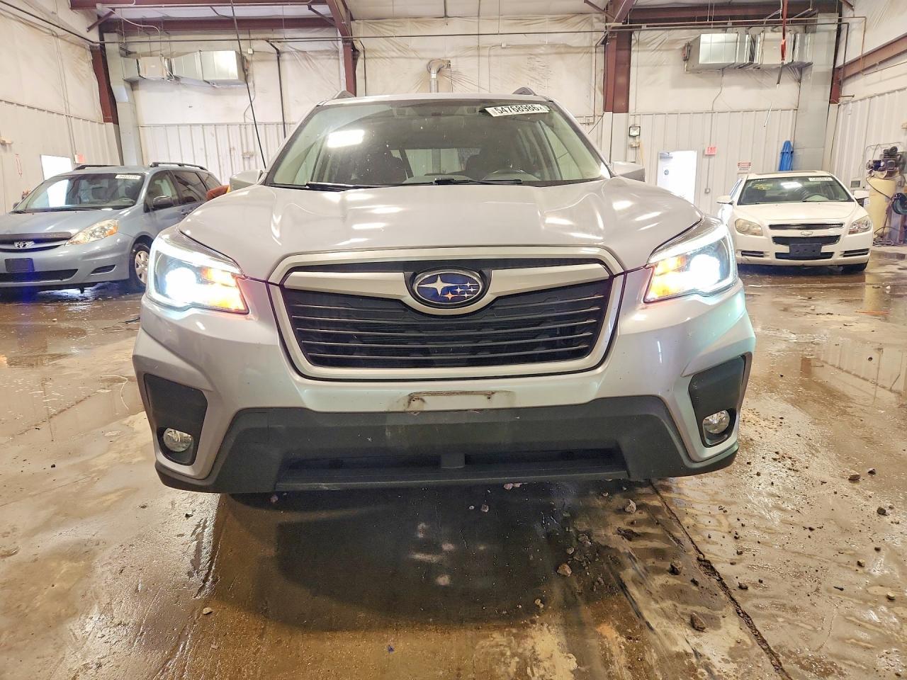 2021 Subaru Forester Premium - zdjęcie 5