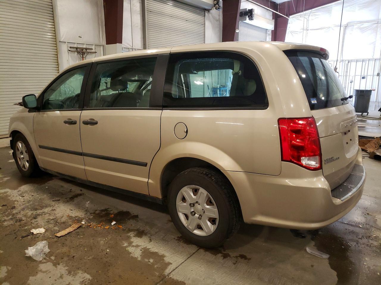 2013 Dodge Caravan - zdjęcie 2