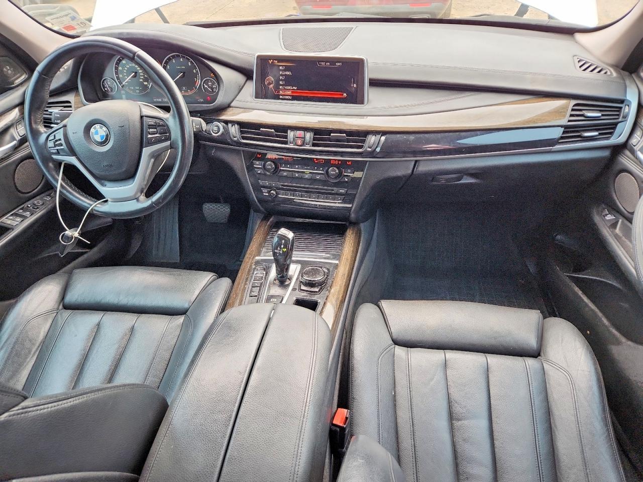 2016 BMW X5 xDrive50I - zdjęcie 8