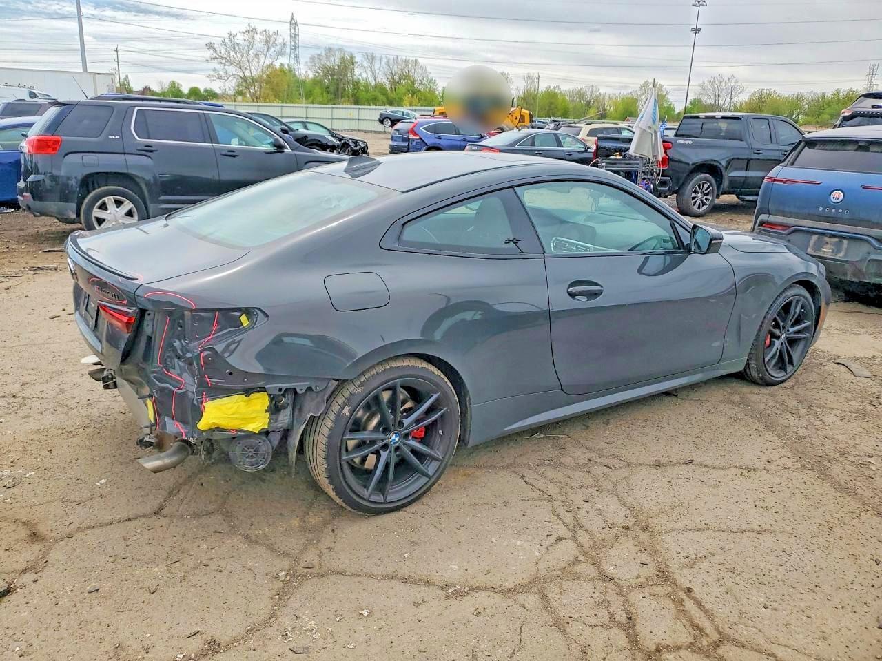 BMW M4 - zdjęcie 3