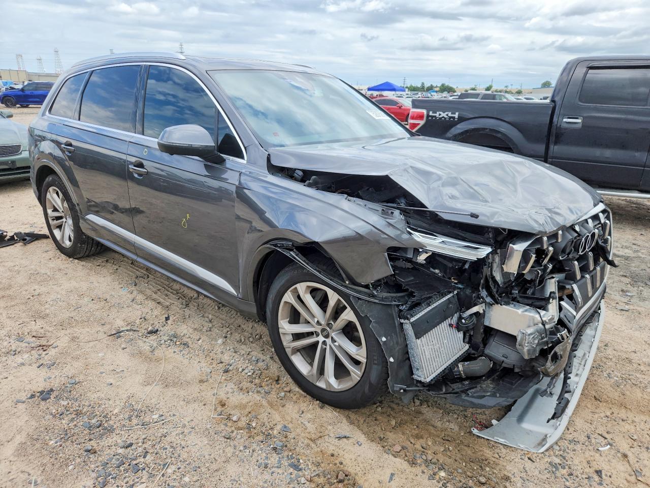 2025 Audi Q7 Premium Plus - zdjęcie 4