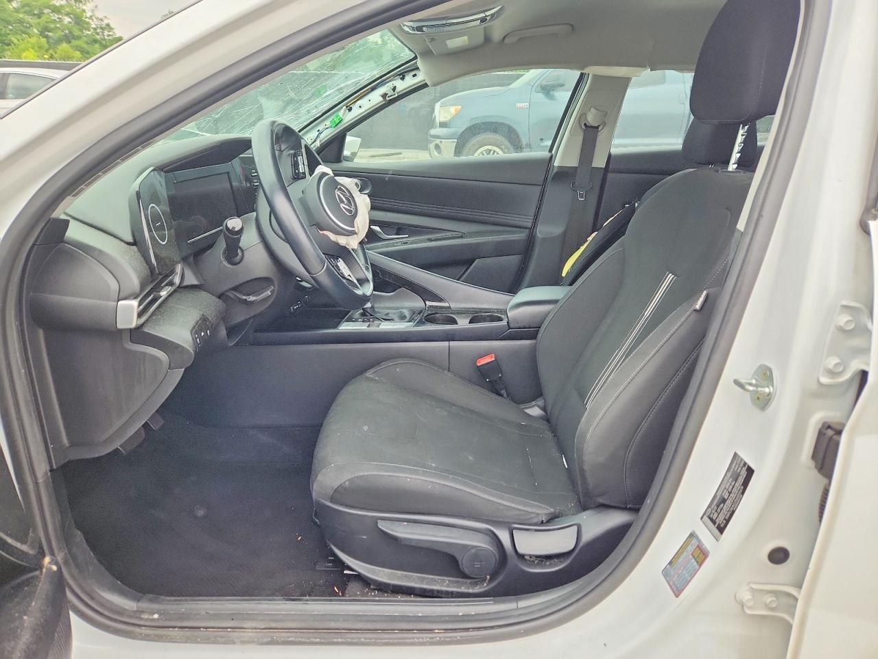2022 Hyundai Elantra Sel - zdjęcie 7