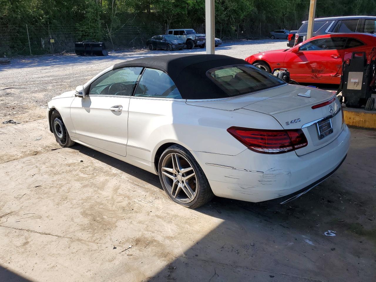 2015 Mercedes-Benz E 400 - zdjęcie 2