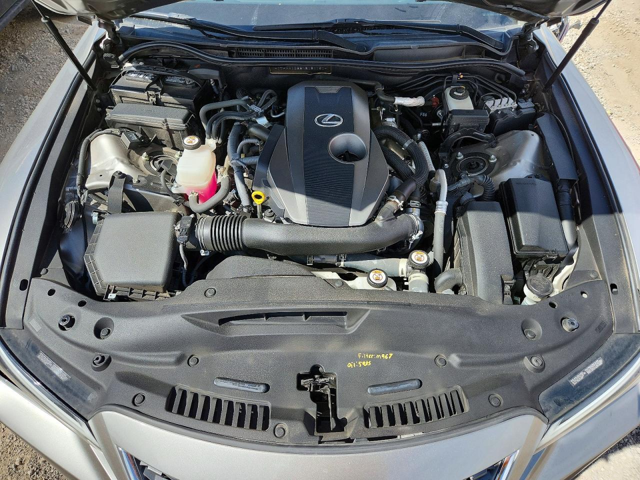 2022 Lexus Is 300 - zdjęcie 11