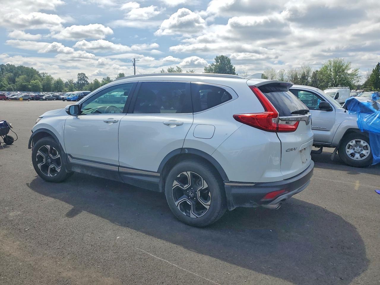 2019 Honda Cr-V Touring - zdjęcie 2