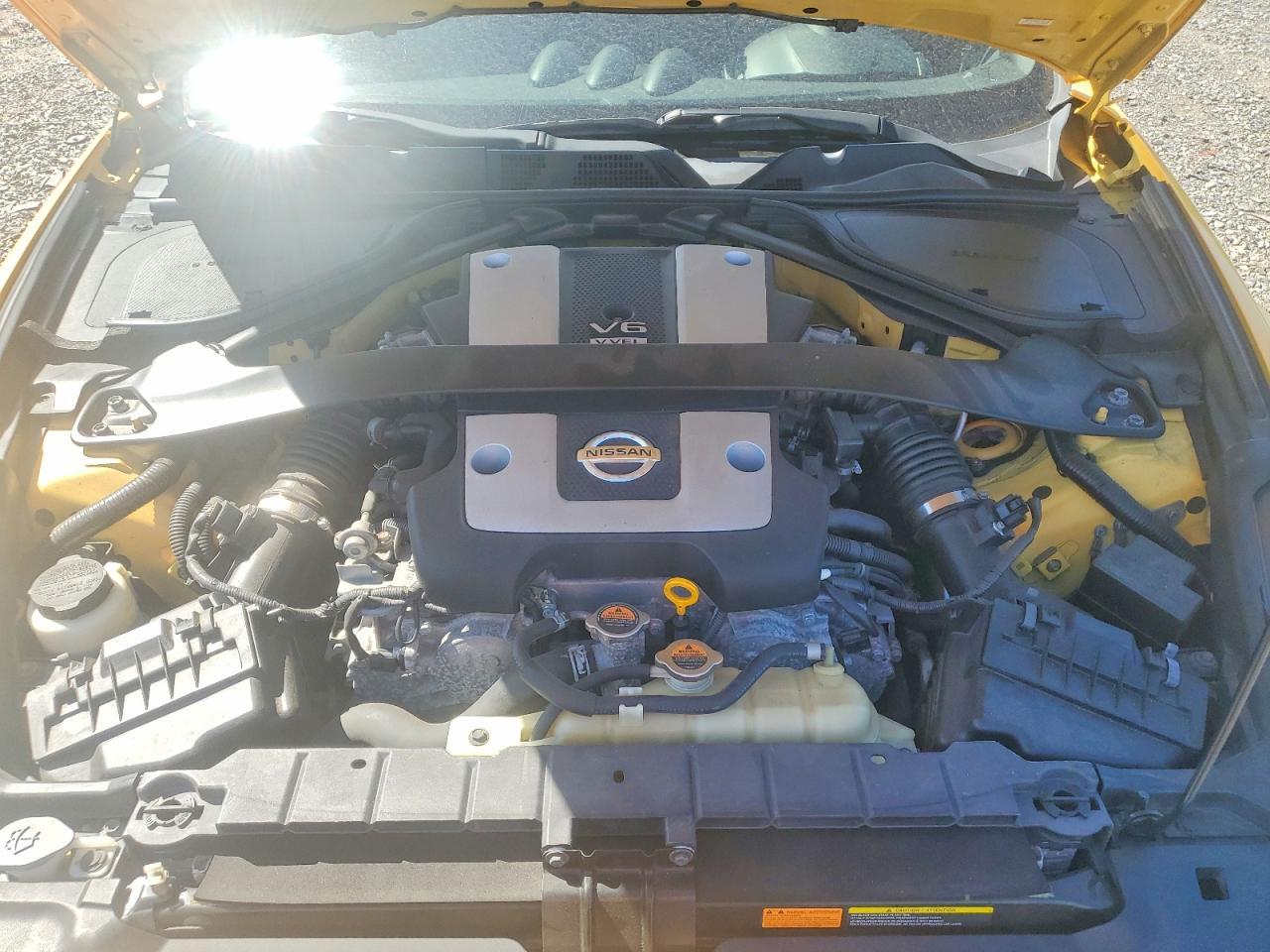 2017 Nissan 370Z Base - zdjęcie 11