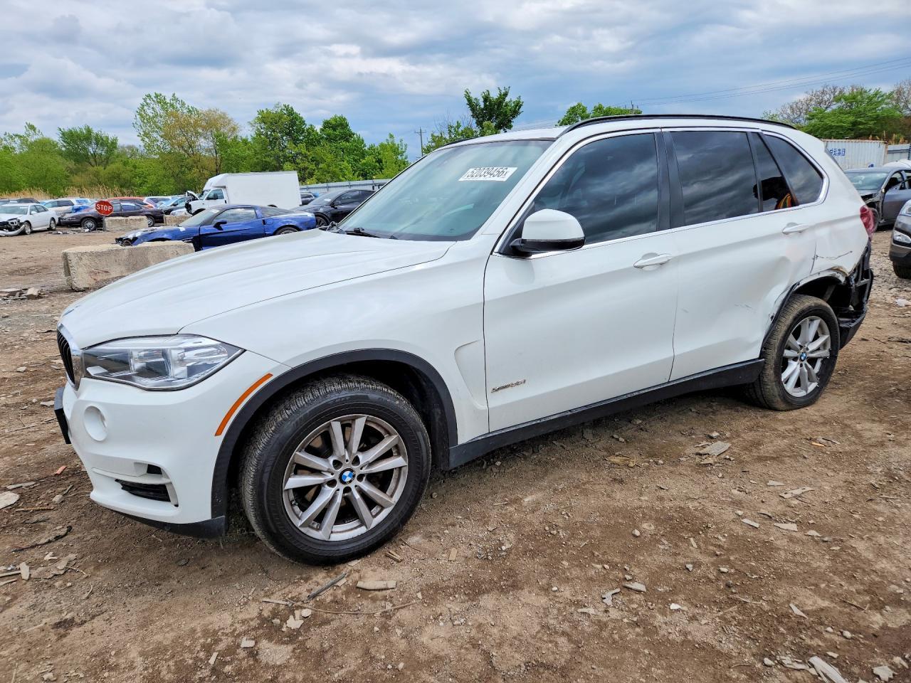 2015 BMW X5 xDrive35I - zdjęcie główne
