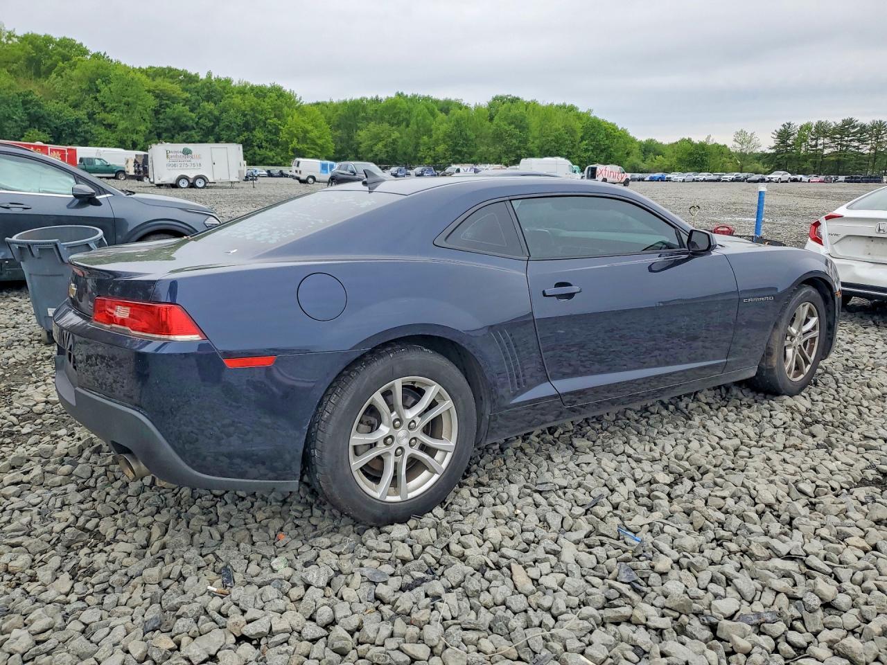 2015 Chevrolet Camaro Ls - zdjęcie 3