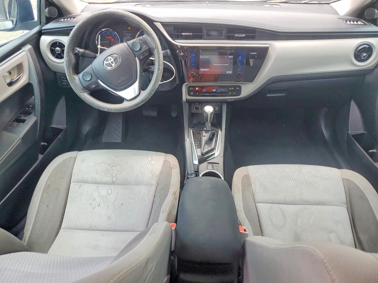 2017 Toyota Corolla Le - zdjęcie 8
