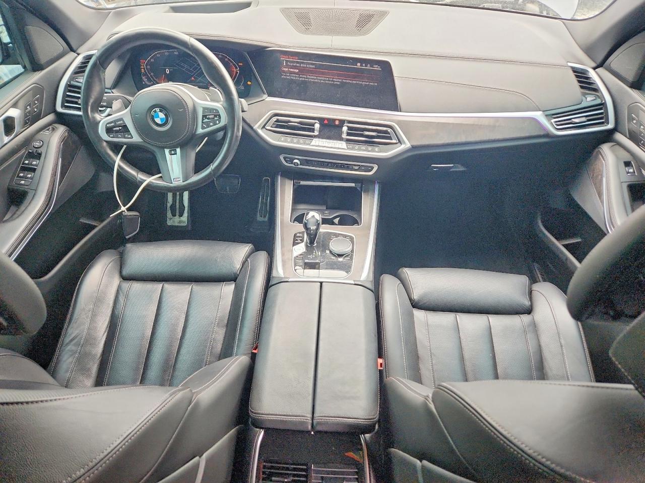 2022 BMW X5 xDrive40I - zdjęcie 8