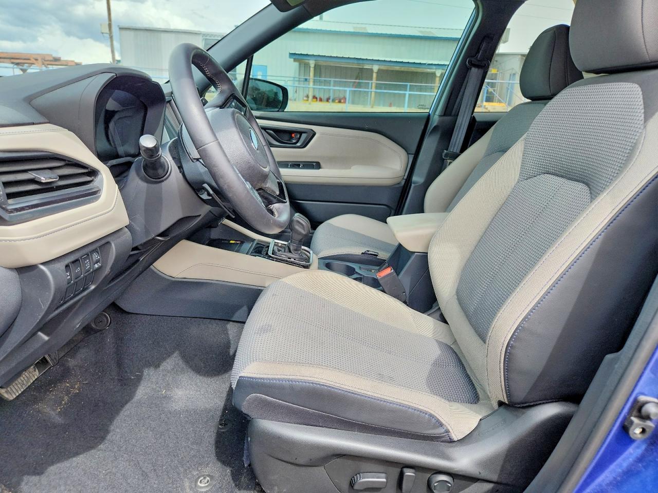 2025 Subaru Forester Premium - zdjęcie 7