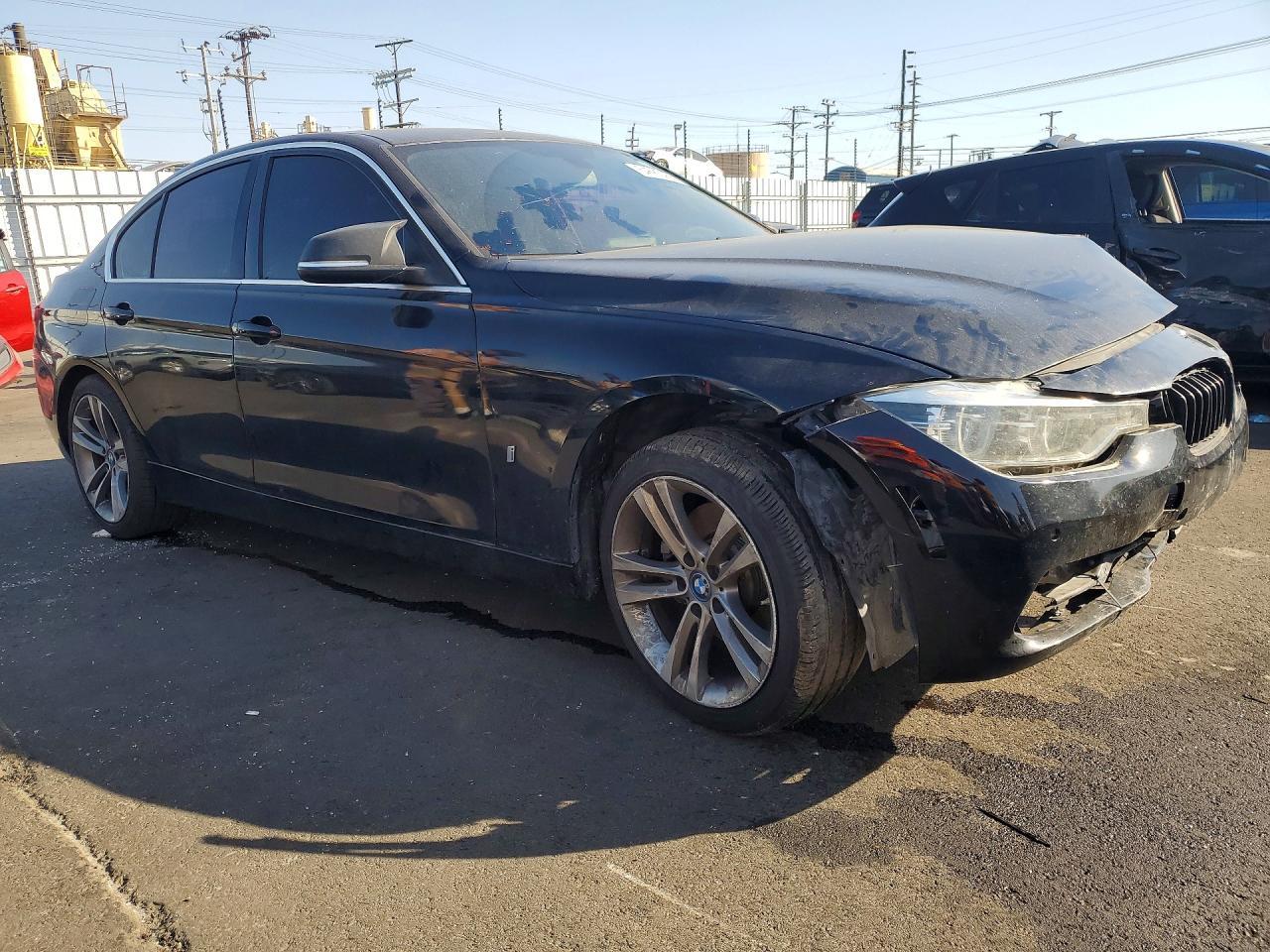 2018 BMW 330E - zdjęcie 4