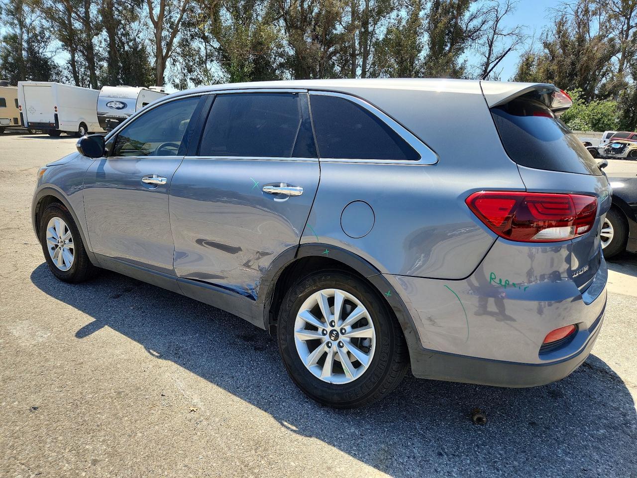 2020 Kia Sorento S - zdjęcie 2