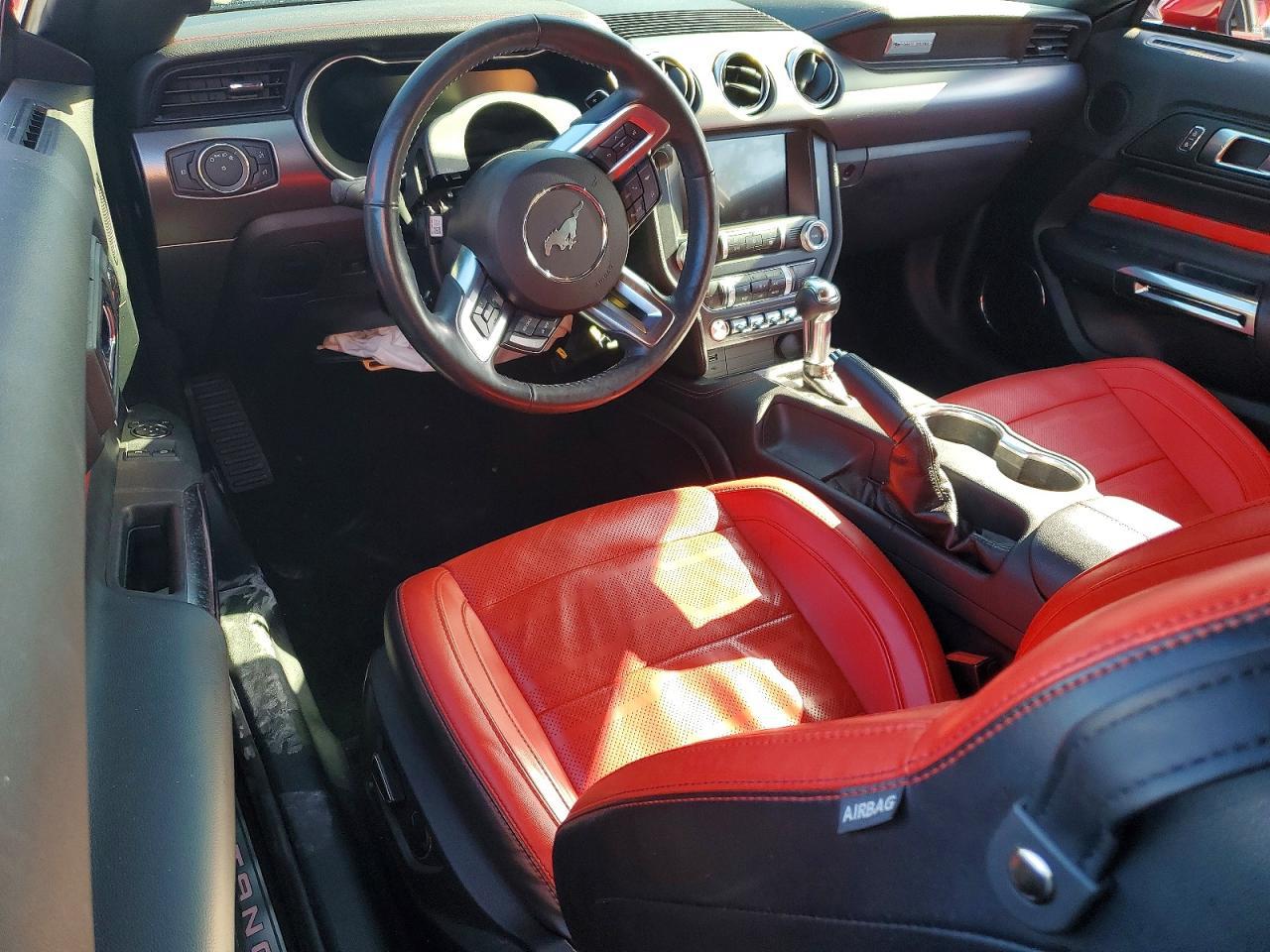 2019 Ford Mustang - zdjęcie 8