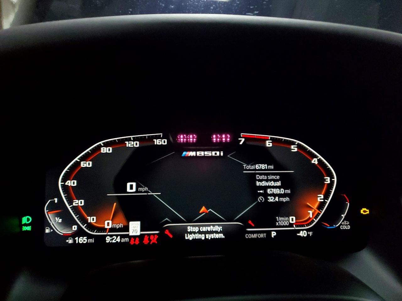 2025 BMW M850Xi - zdjęcie 9
