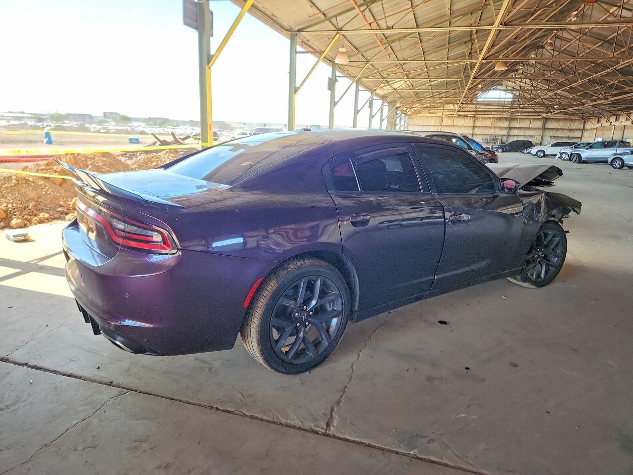 2021 Dodge Charger Sxt - zdjęcie 3