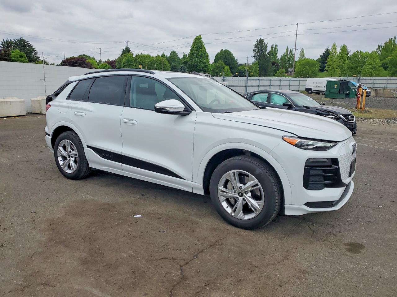 2025 Audi Q6 E-Tron Premium - zdjęcie 4