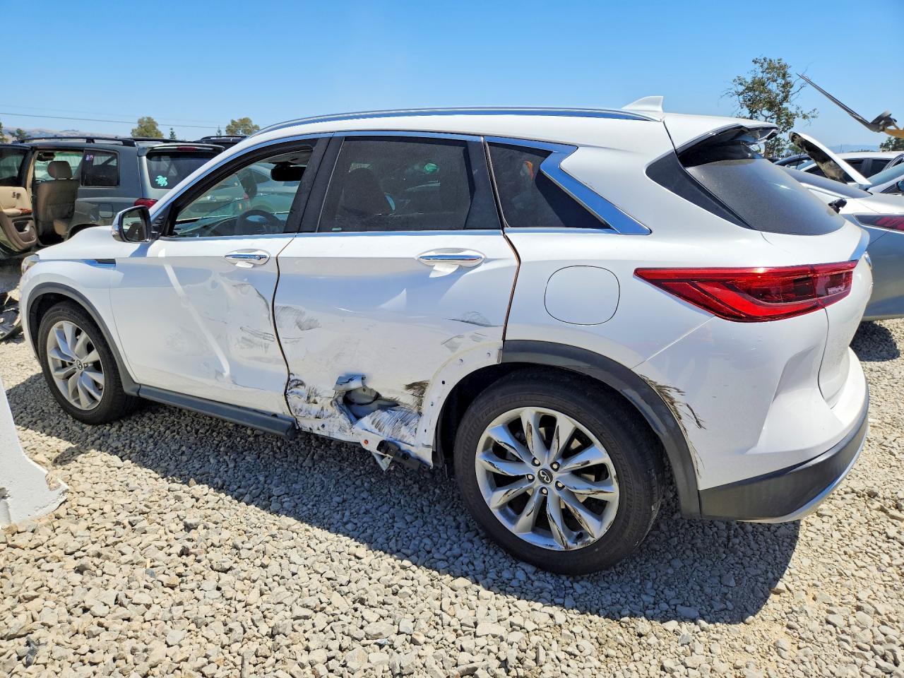 2019 Infiniti Qx50 Luxe - zdjęcie 2