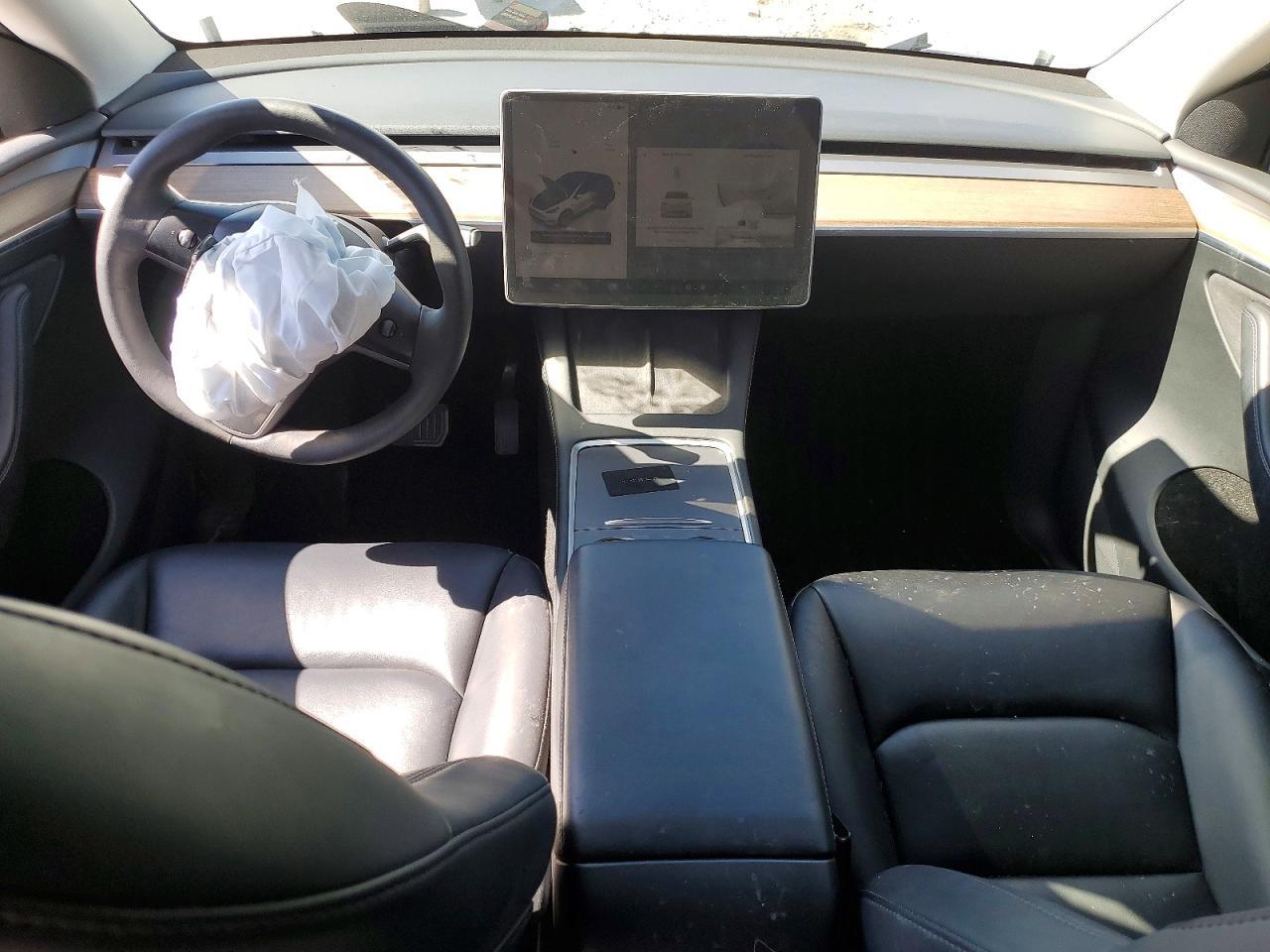 2023 Tesla Model Y - zdjęcie 8