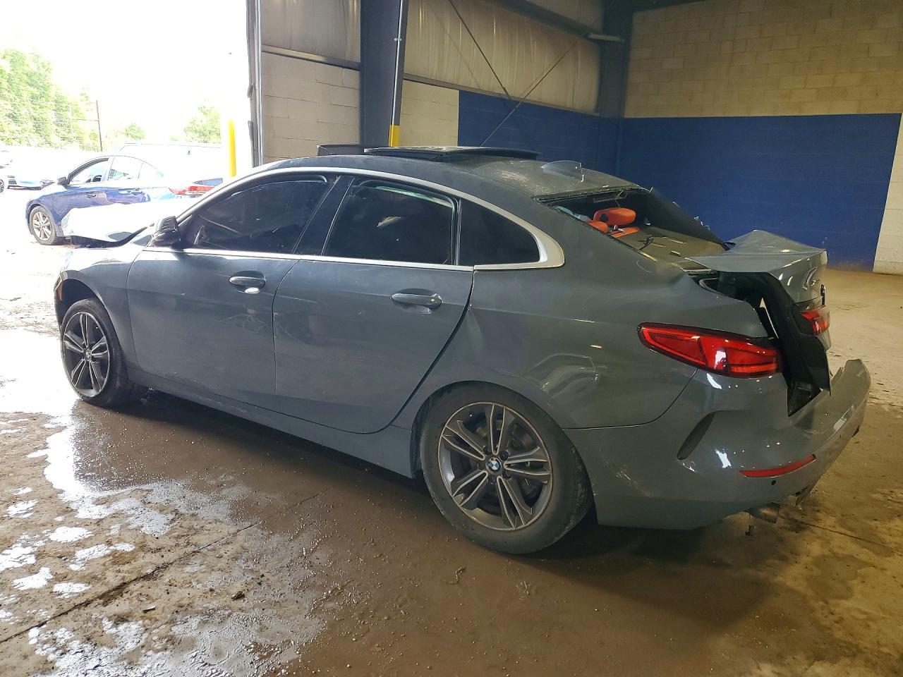 2021 BMW 228Xi - zdjęcie 2