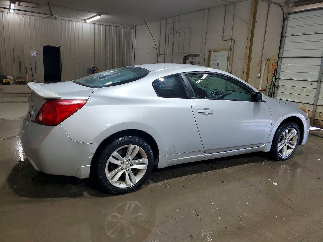 2013 Nissan Altima S - zdjęcie 3