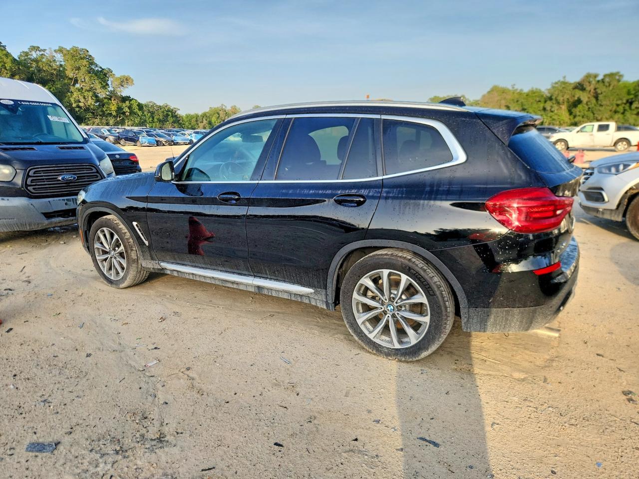 2019 BMW X3 xDrive30I - zdjęcie 2
