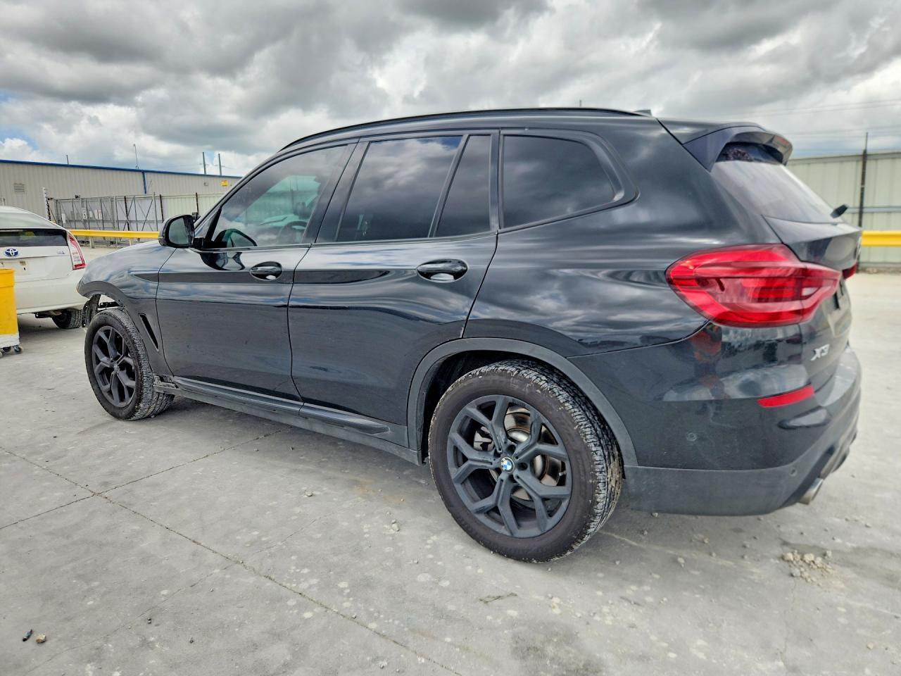 2021 BMW X3 Sdrive30I - zdjęcie 2