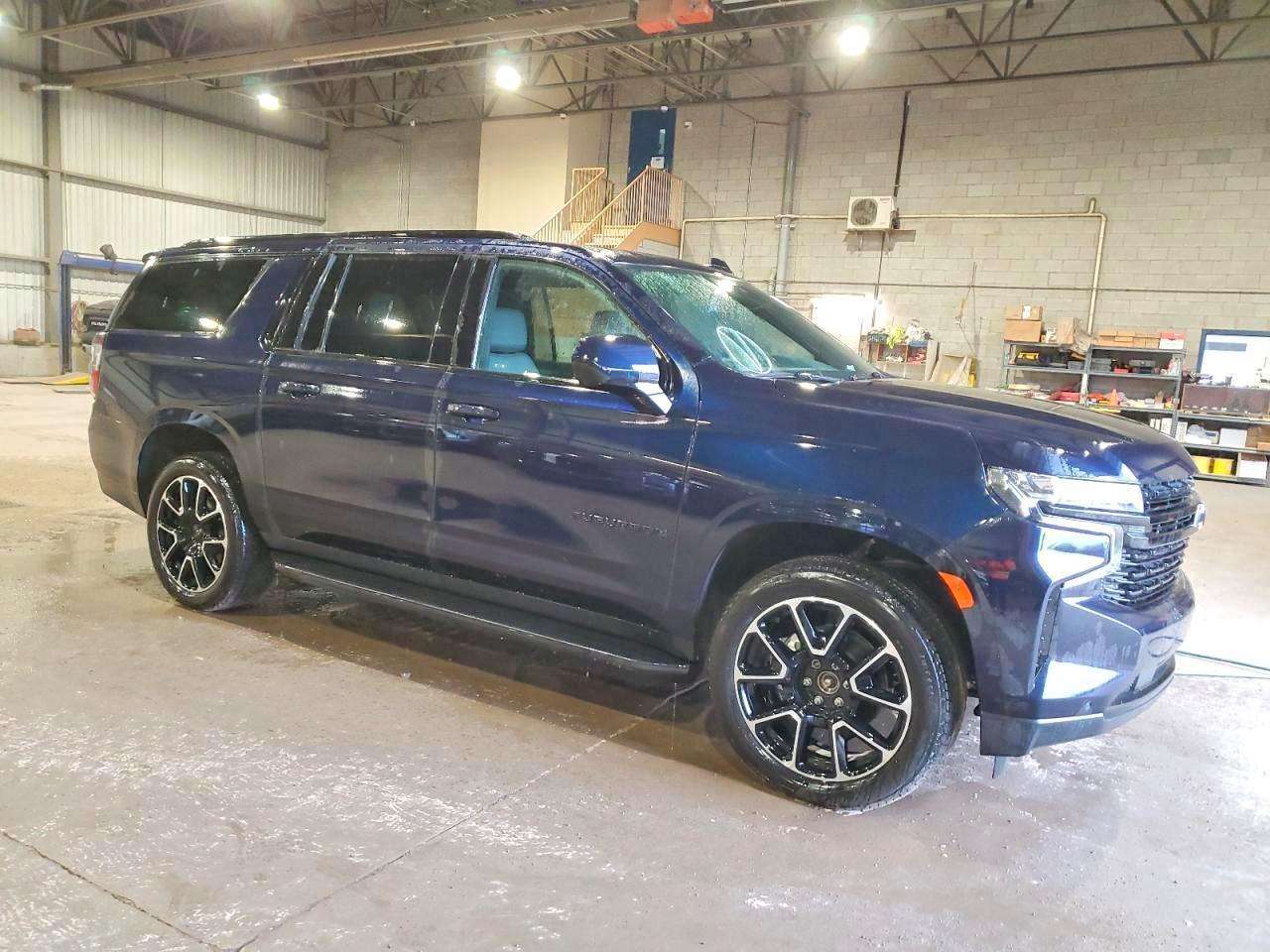 2024 Chevrolet Suburban K1500 Rst - zdjęcie 4