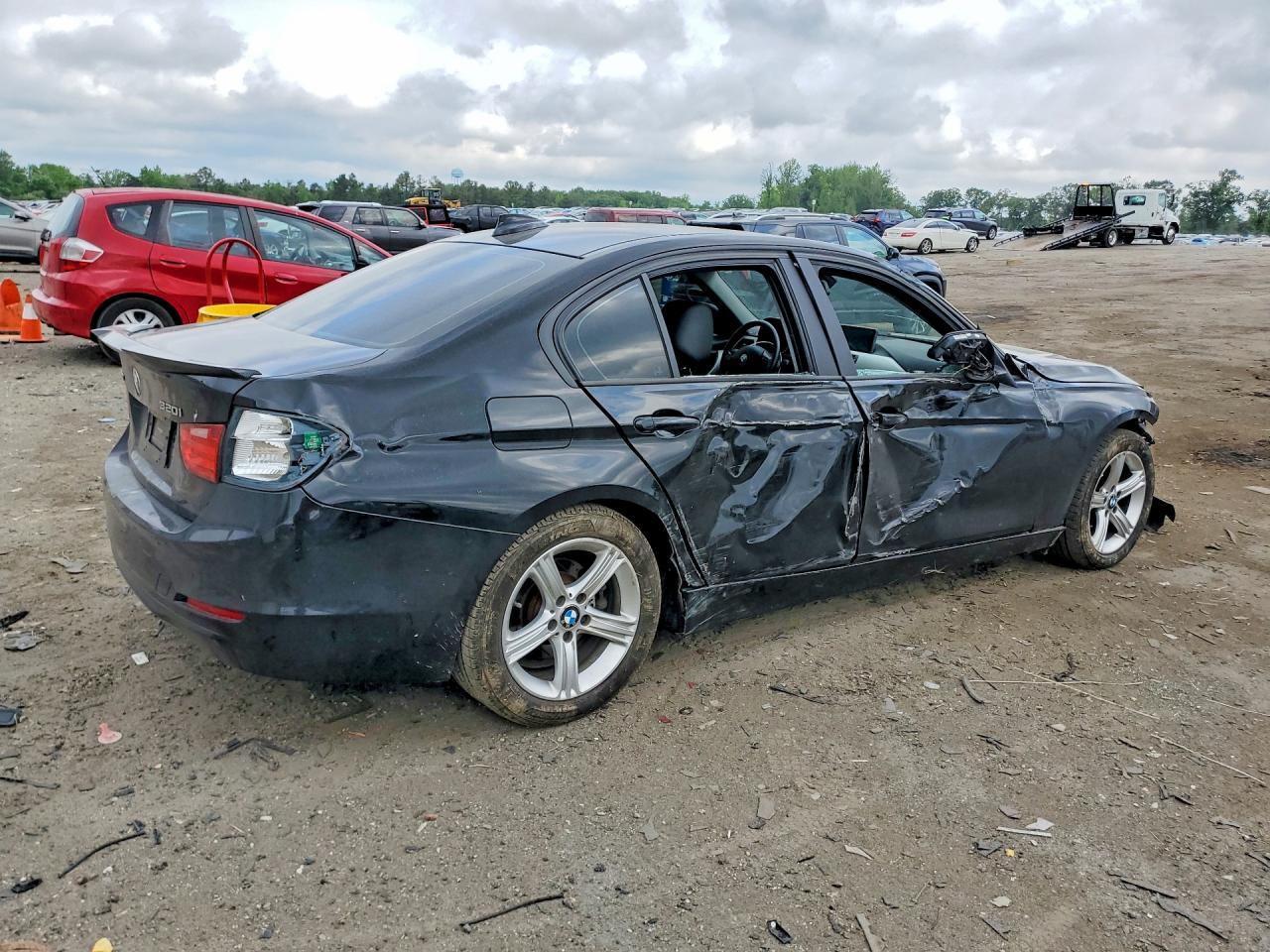 2013 BMW 320 I xDrive - zdjęcie 3