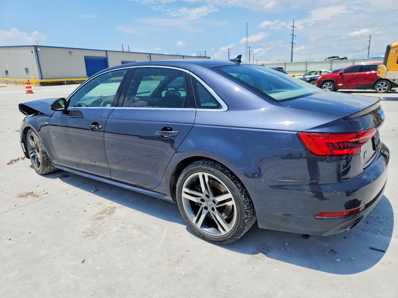 2017 Audi A4 Prestige - zdjęcie 2