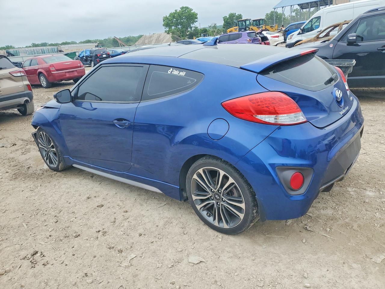 2016 Hyundai Veloster Turbo - zdjęcie 2