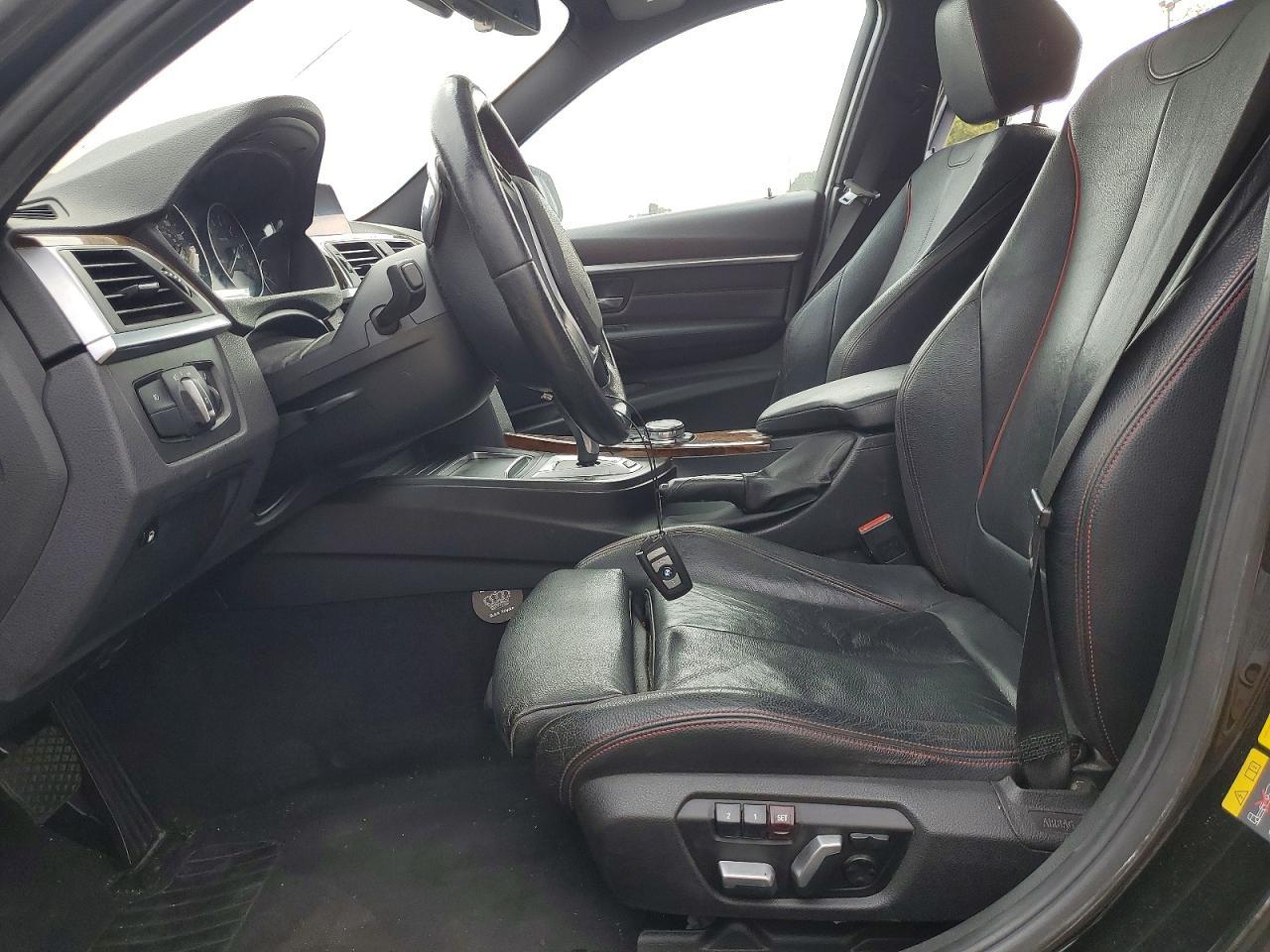 2017 BMW 330E - zdjęcie 7