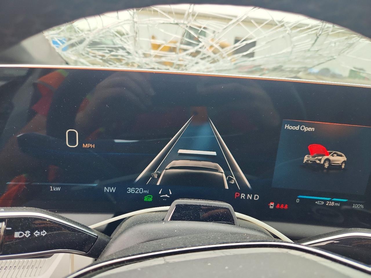 2025 Cadillac Optiq Sport - zdjęcie 9