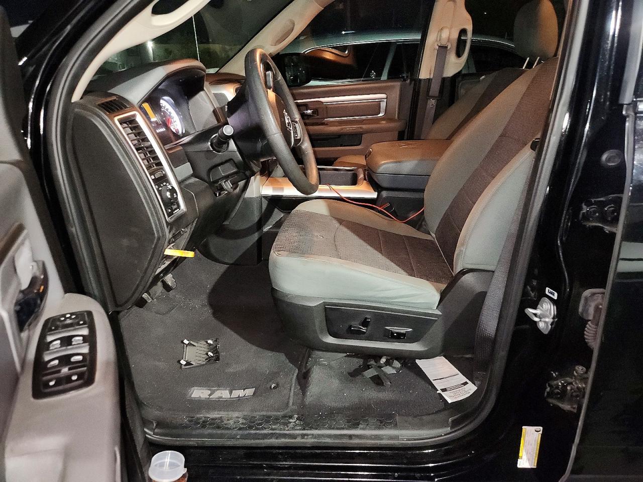 2019 Ram 1500 Classic Slt - zdjęcie 7