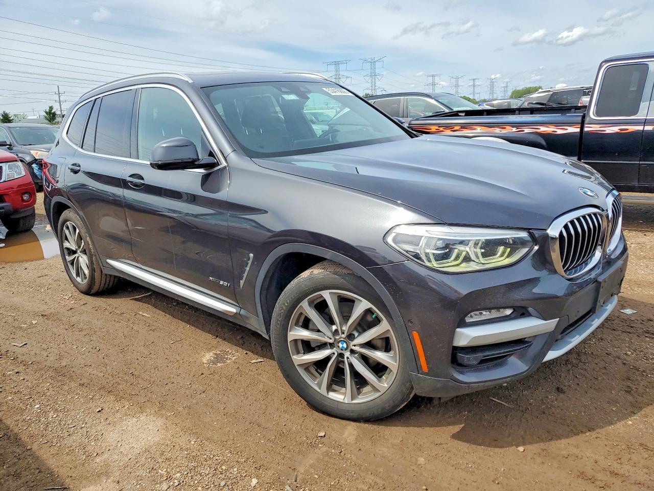 2018 BMW X3 xDrive30I - zdjęcie 4