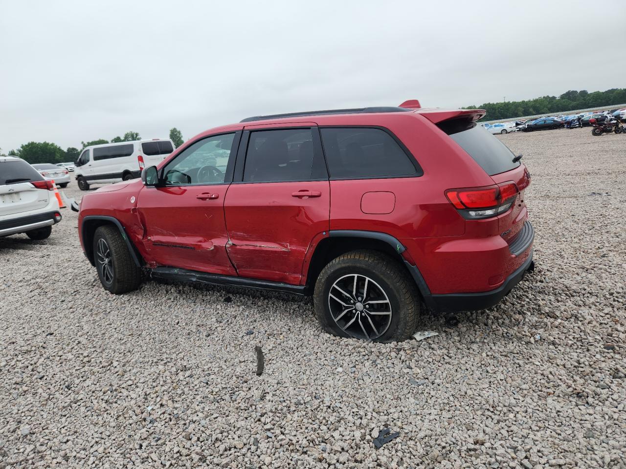 2018 Jeep Grand Cherokee Trailhawk - zdjęcie 2